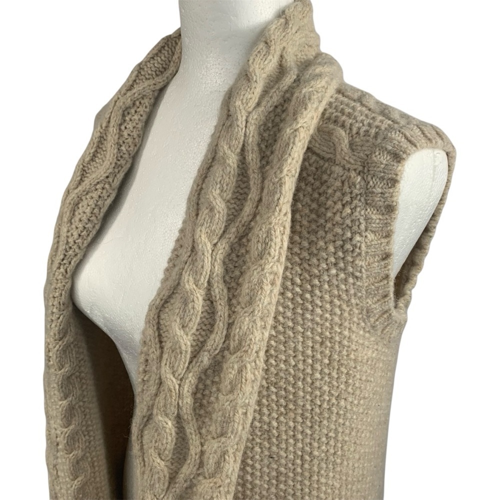 Eddie Bauer Cable Knit Vest Hand Knit Look Wool Oatmeal Heritage Cottage Coastal - Picture 7 of 12